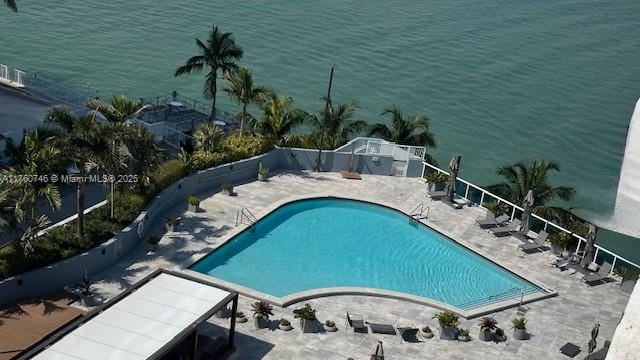 THE BRIDGEWATER CONDO - Residential Lease