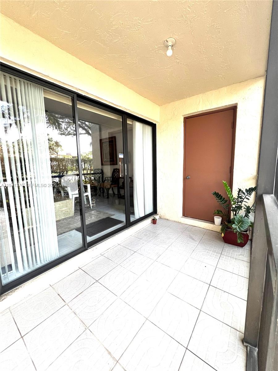 RACQUET CLUB APARTMENTS A - Residential