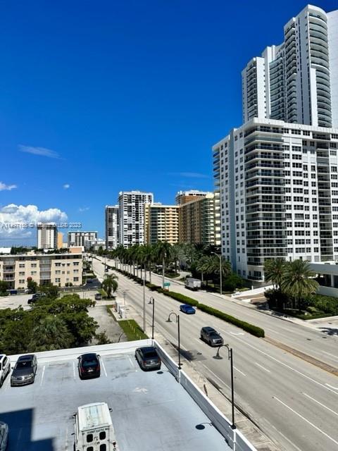 3000 S Ocean Dr 422