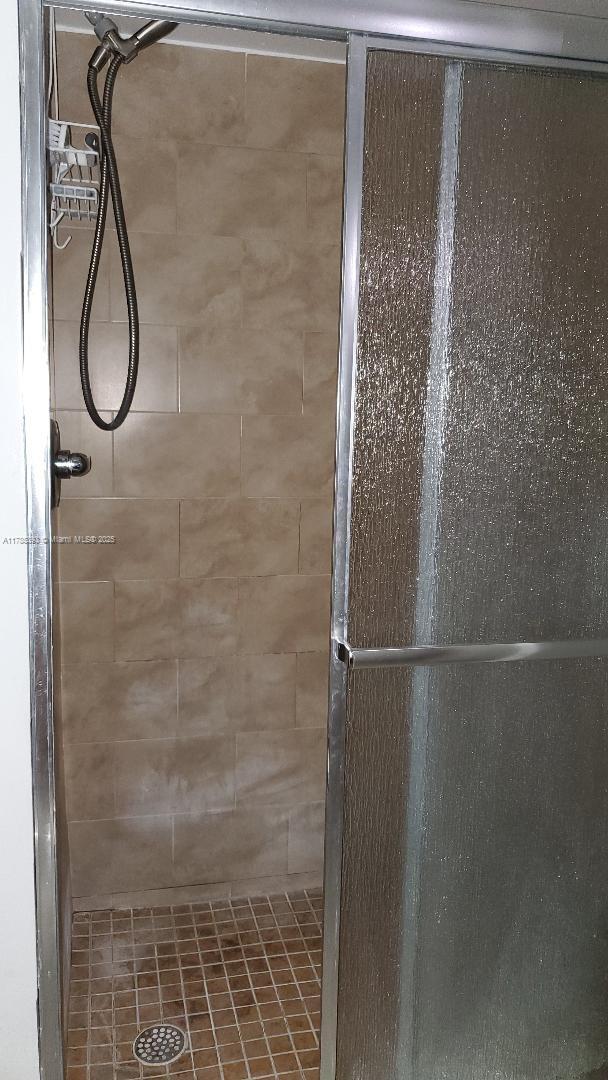 RACQUET CLUB APARTMENTS A - Residential