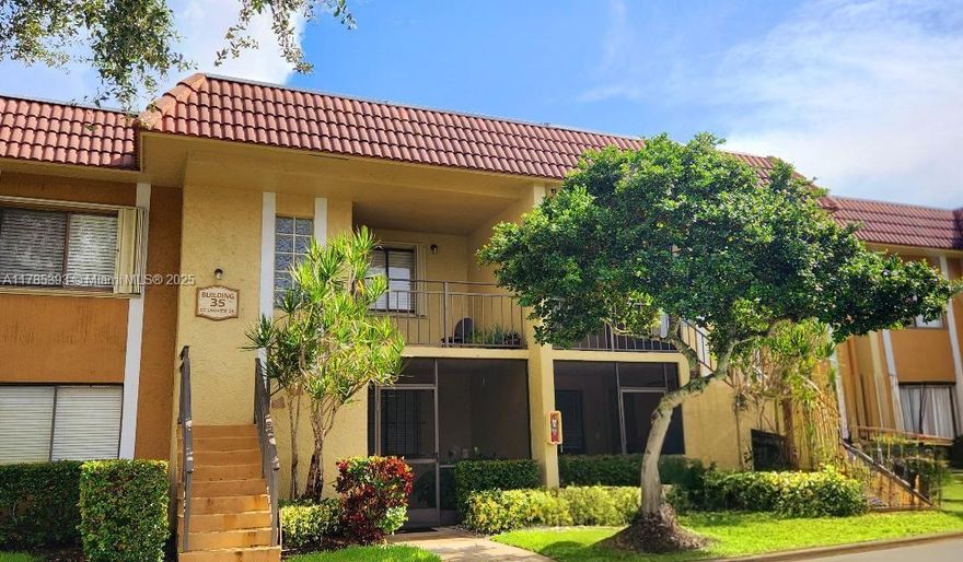 LOCATION, LOCATION.Beautiful 2/2 Condo in Weston area. Desirable area with great school district All the schools in Weston are A+. Enjoy the tranquility that this unit provides. Storage room. Excellent location close to major highways, hospitals, golf courses, shopping, and restaurants, shopping center, church, sawgrass mall, Fort Lauderdale International Airport and beaches. Come see it today and start enjoying the Weston lifestyle. There is a Community Clubhouse with lots of amenities, such as fitness center, pools, tennis courts, bowling alley, and more. It is close to Town Center. Also close to I75 N-S, I595, and 869/Sawgrass Expressway for easy commuting.