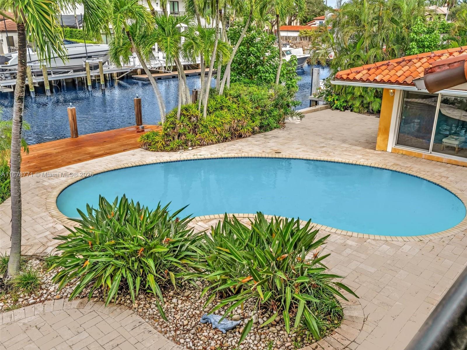 STILWELL ISLES ISLE OF PA - Residential