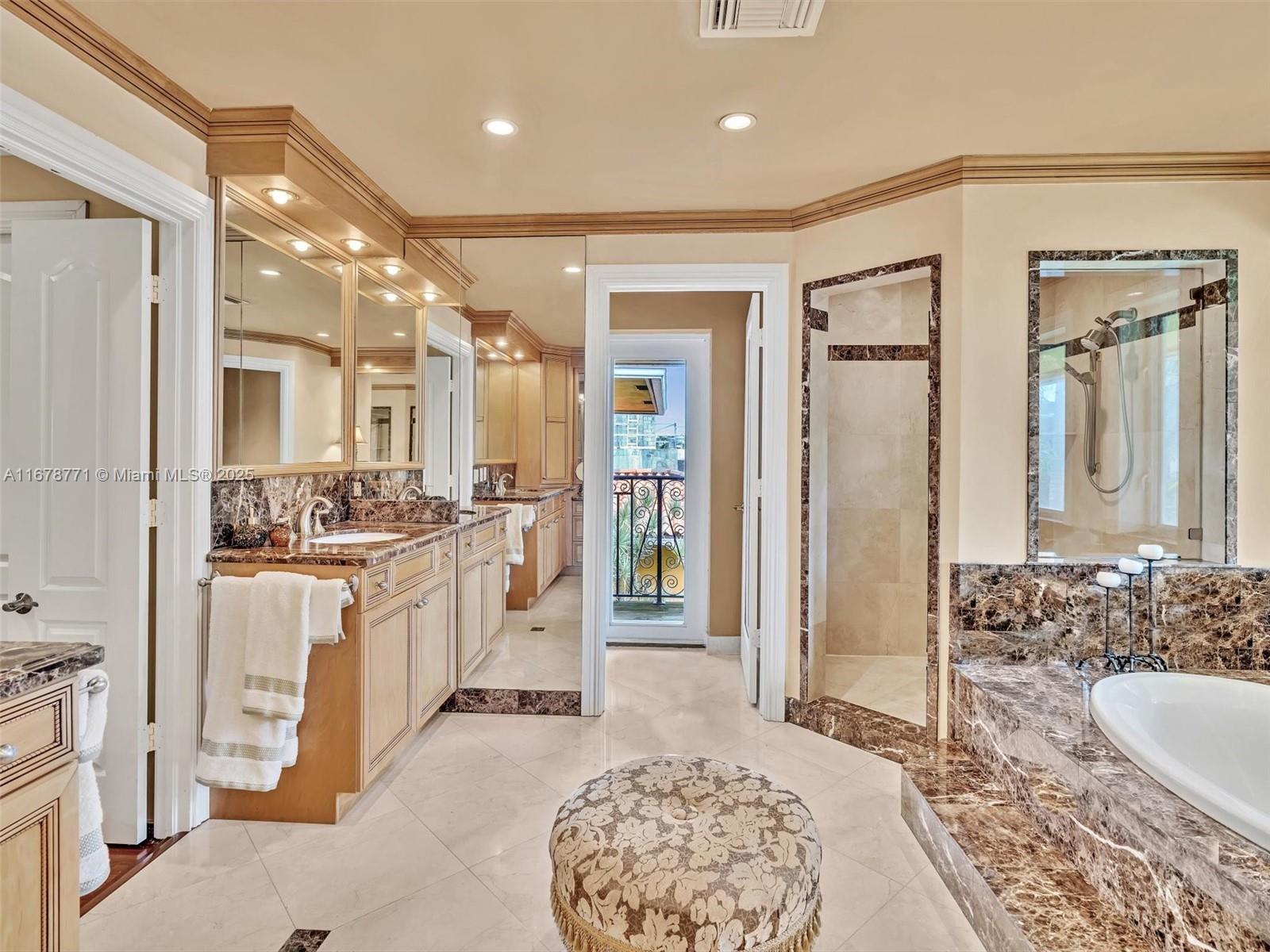 STILWELL ISLES ISLE OF PA - Residential