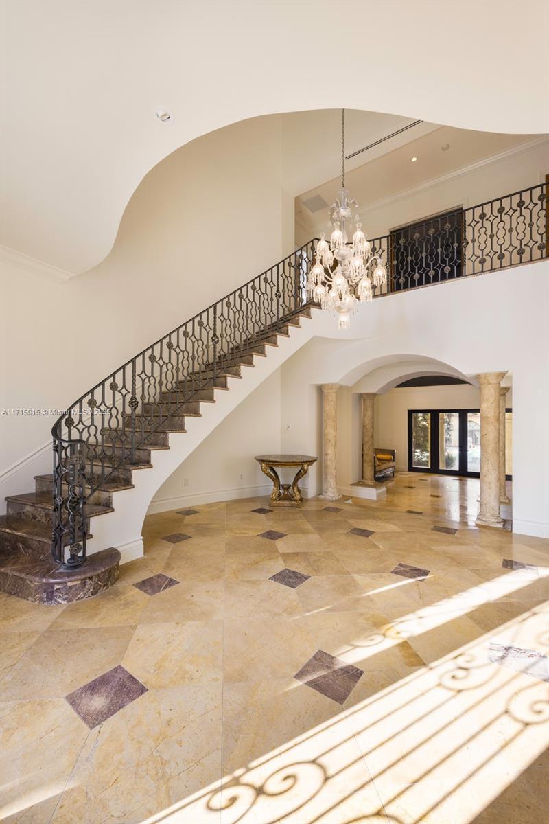 MARTIN SUBURBAN ACRES - Residential