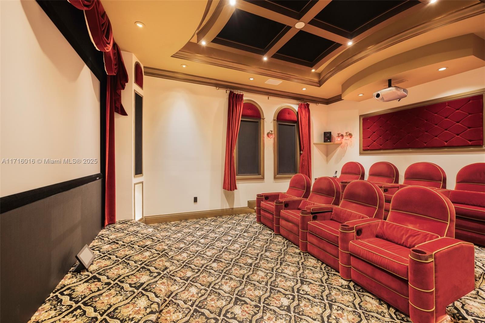 MARTIN SUBURBAN ACRES - Residential