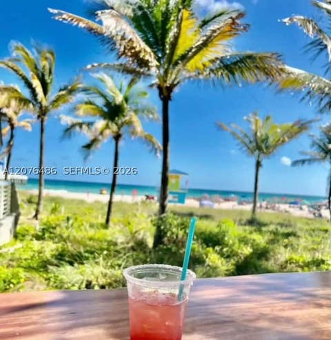 Tiny photo for 400 NE 2nd St, Pompano Beach, FL 33060 (MLS # A12076486)