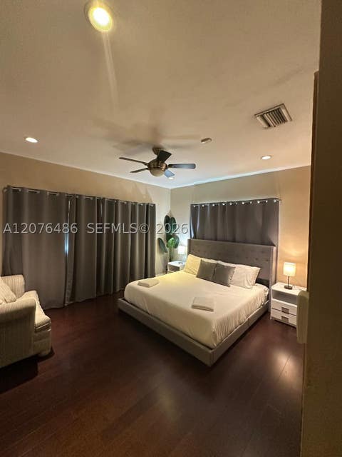 Tiny photo for 400 NE 2nd St, Pompano Beach, FL 33060 (MLS # A12076486)