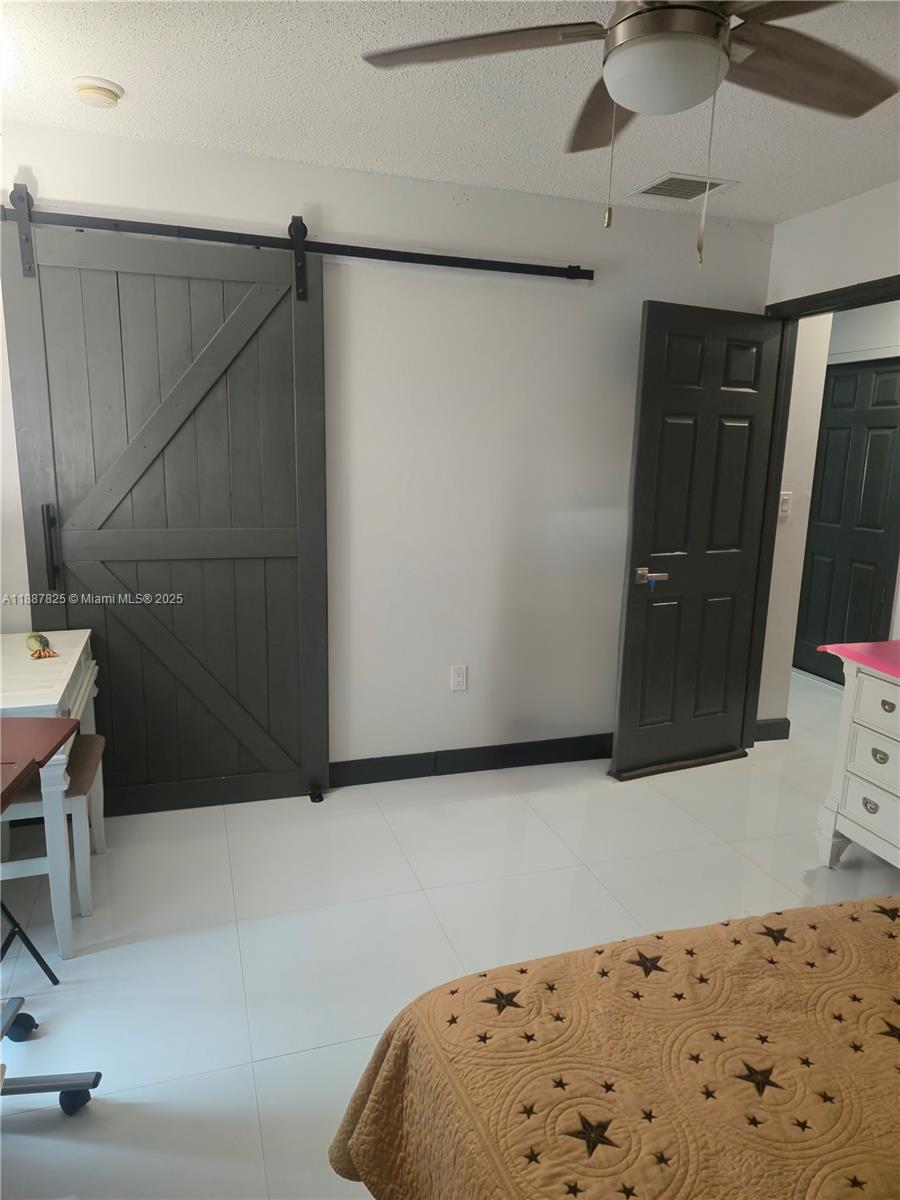 GREEN CLOSE - Residential