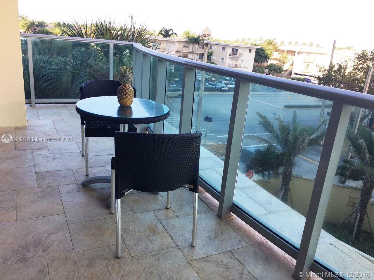 WAVE CONDO - Residential Lease