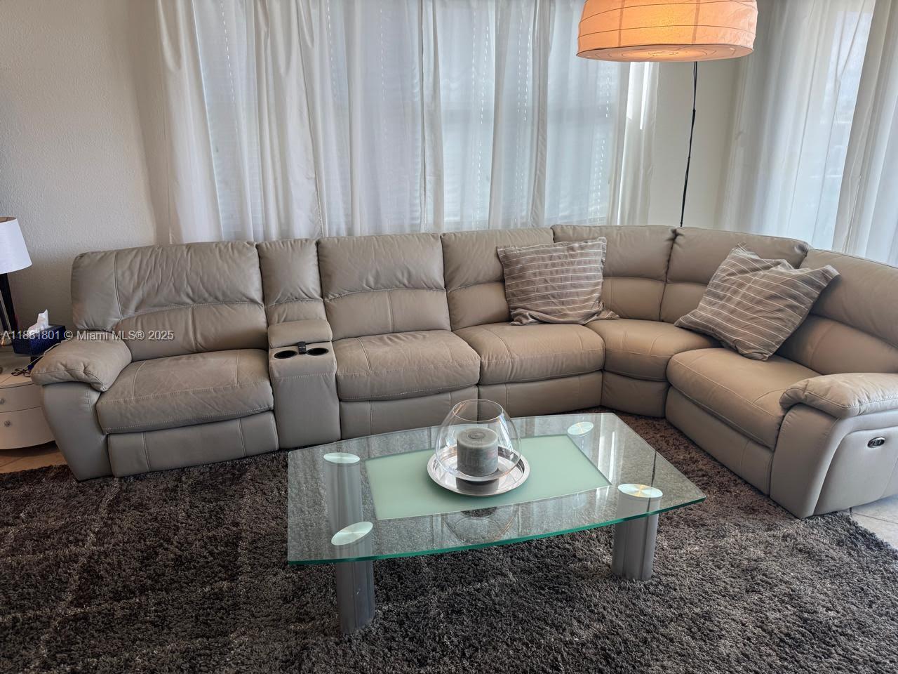 WAVE CONDO - Residential Lease