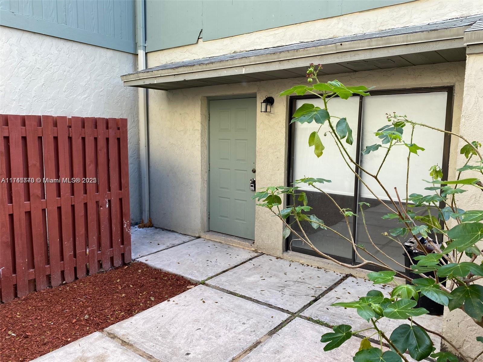 CROSSINGS OF BOYNTON BEACH - Residential Lease