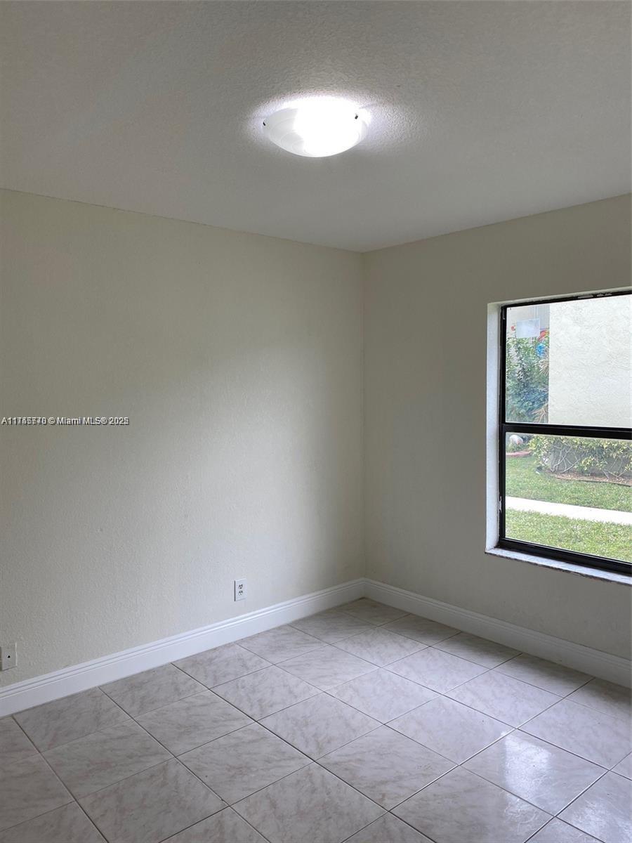 CROSSINGS OF BOYNTON BEACH - Residential Lease