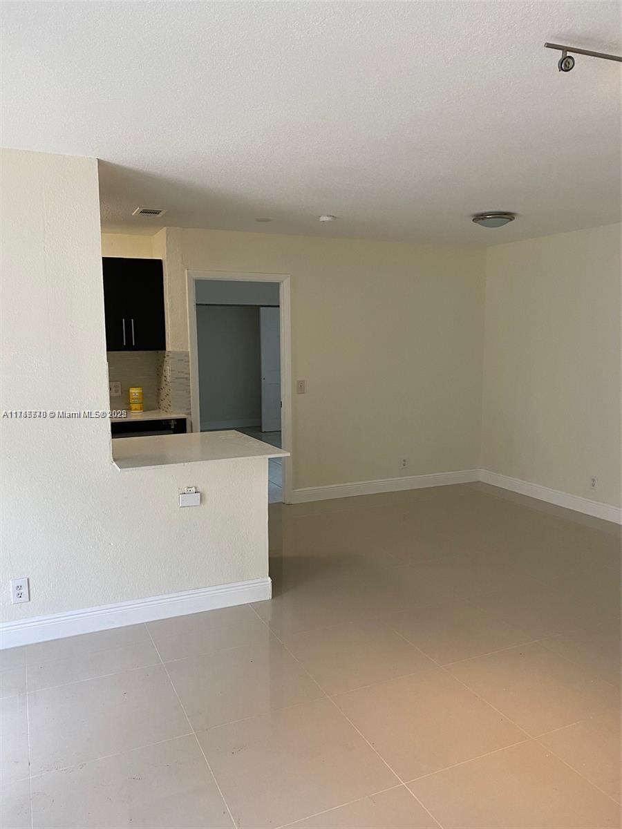 CROSSINGS OF BOYNTON BEACH - Residential Lease