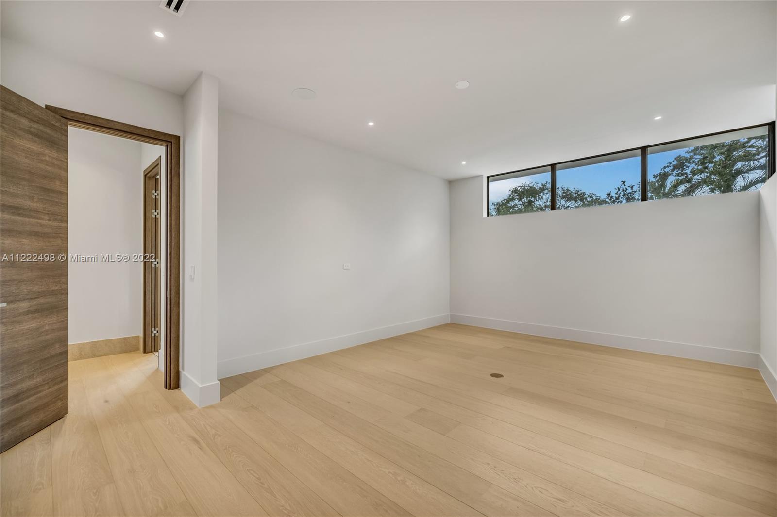 BAY POINT - Residential