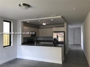 4364-4370 E 10th Ave