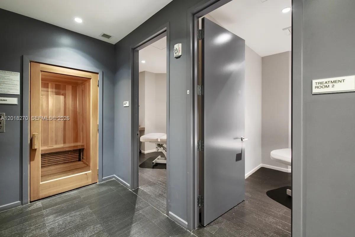 BRICKELLHOUSE CONDO - Residential Lease