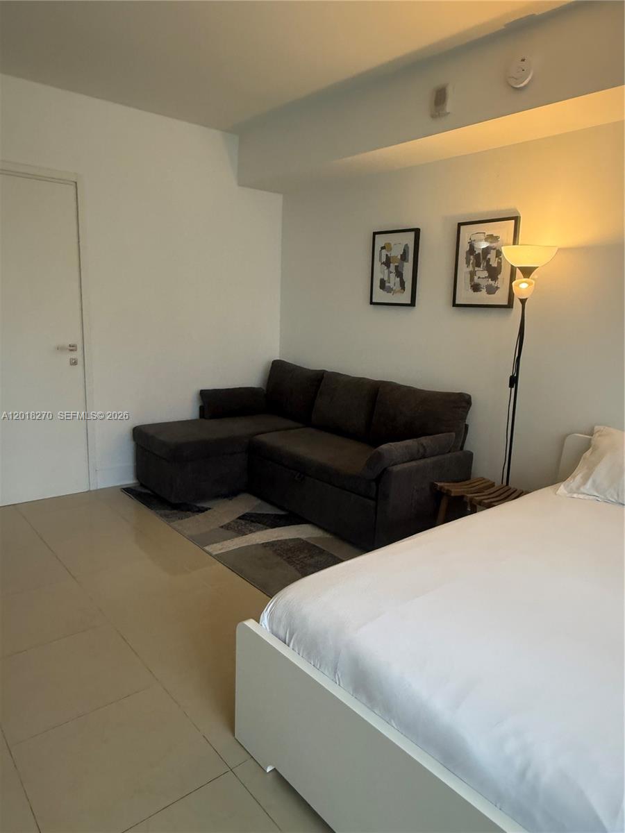 BRICKELLHOUSE CONDO - Residential Lease