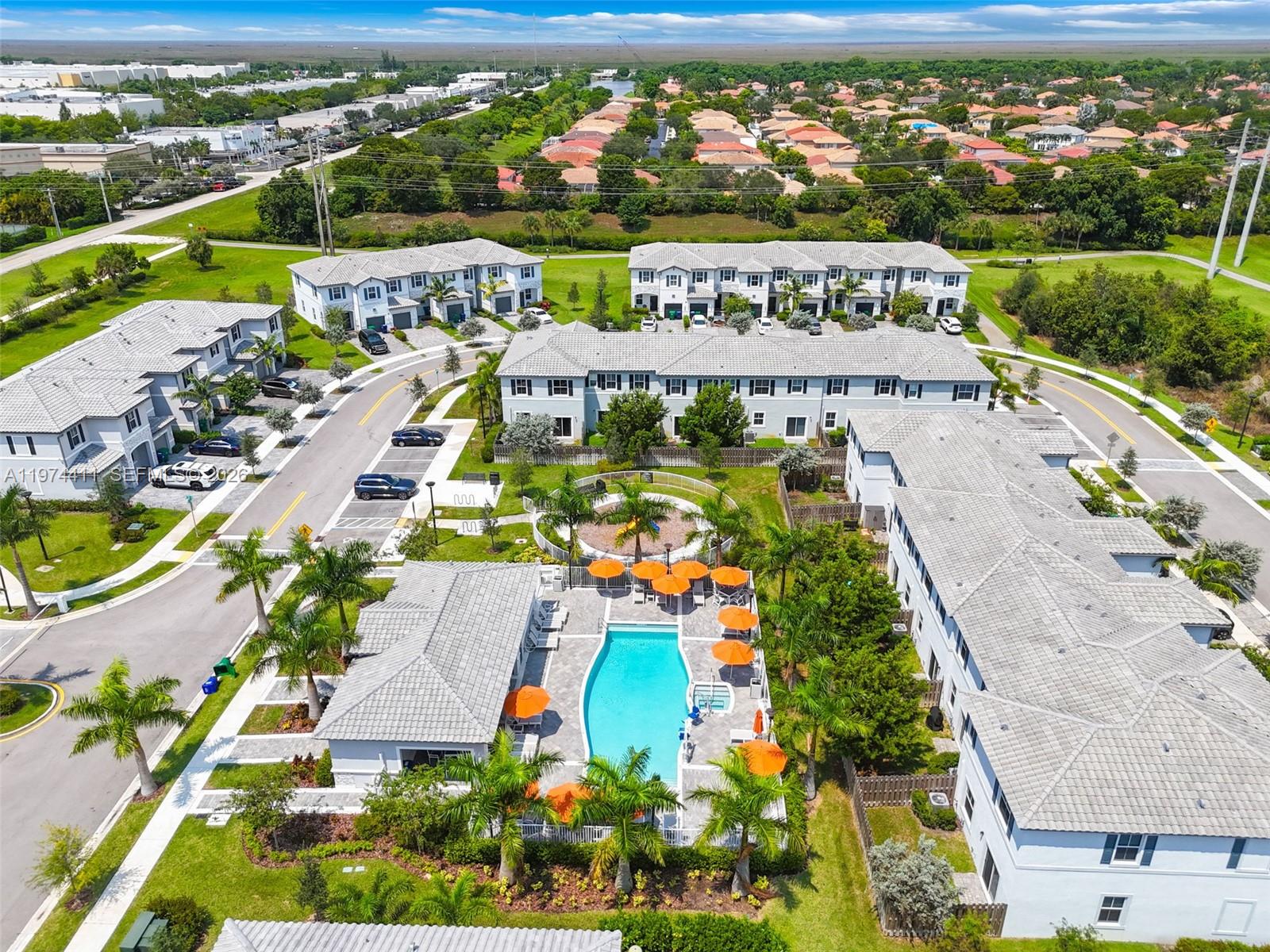 WYNDHAM LAKES PLAZA - Residential Lease