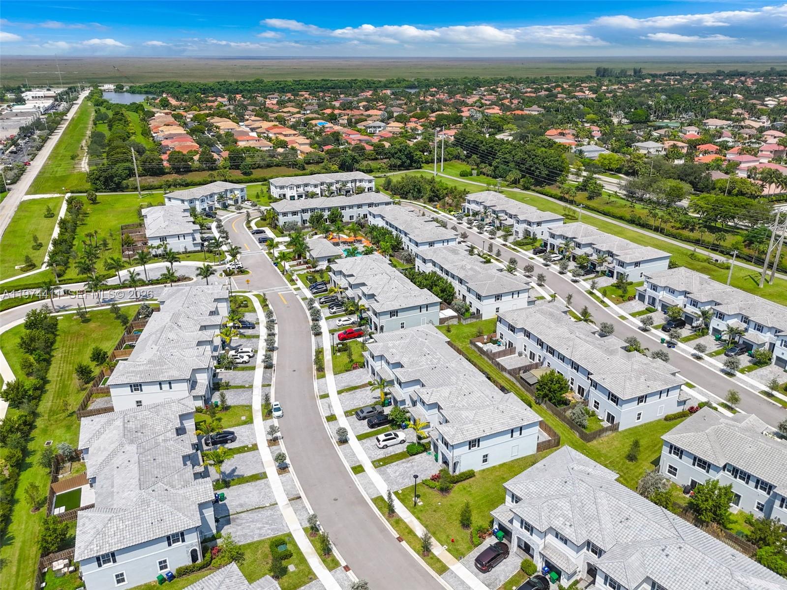 WYNDHAM LAKES PLAZA - Residential Lease