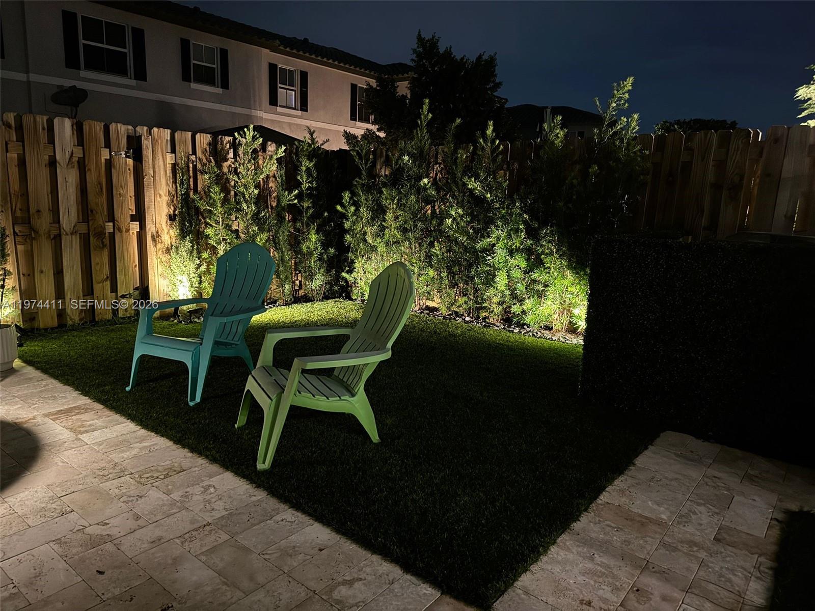 WYNDHAM LAKES PLAZA - Residential Lease