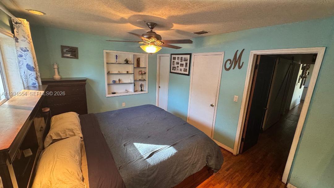 PLEASANT VILLAGE - Residential