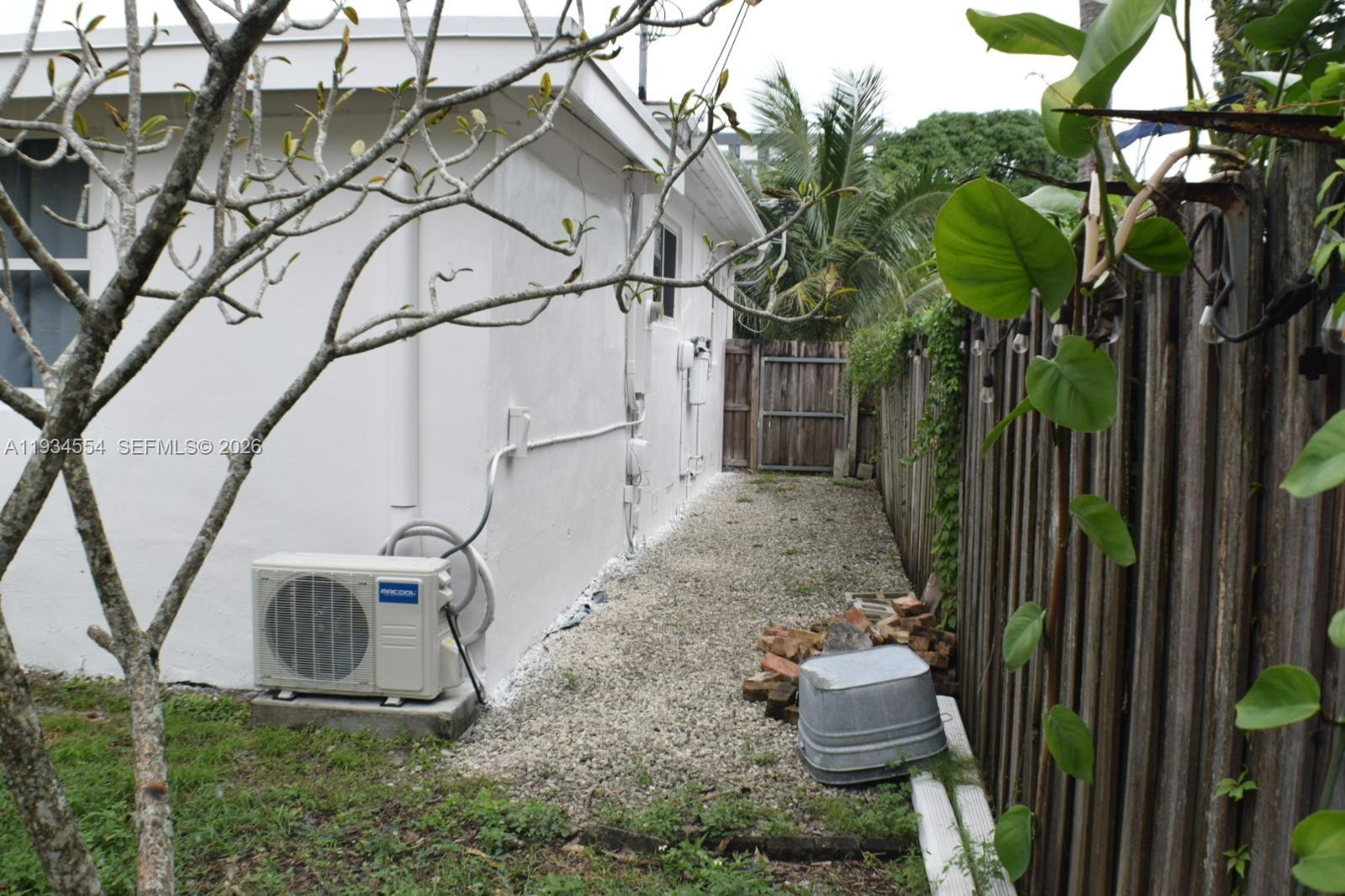 PLEASANT VILLAGE - Residential