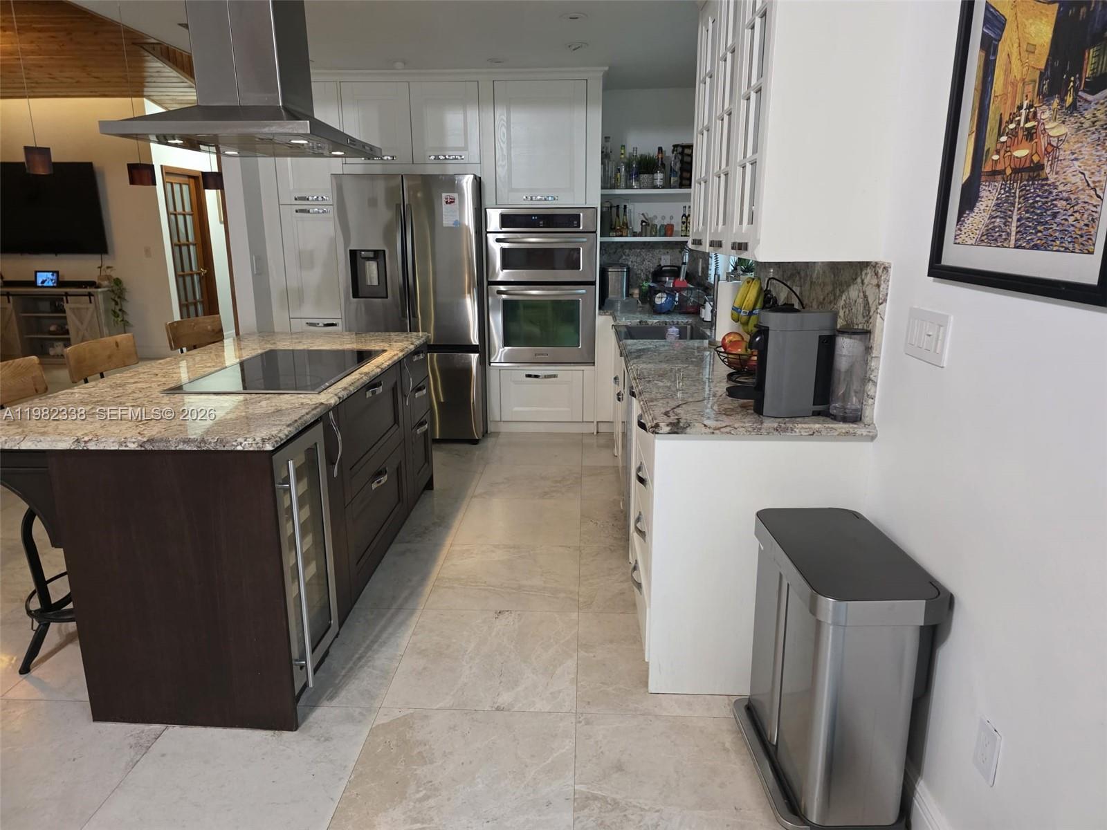 KENDALL KINGDOM - Residential