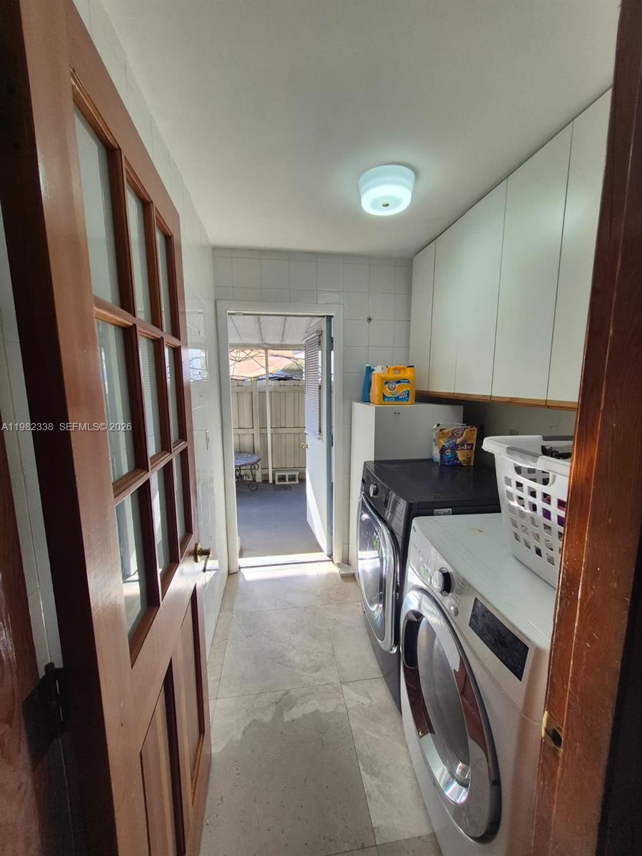 KENDALL KINGDOM - Residential