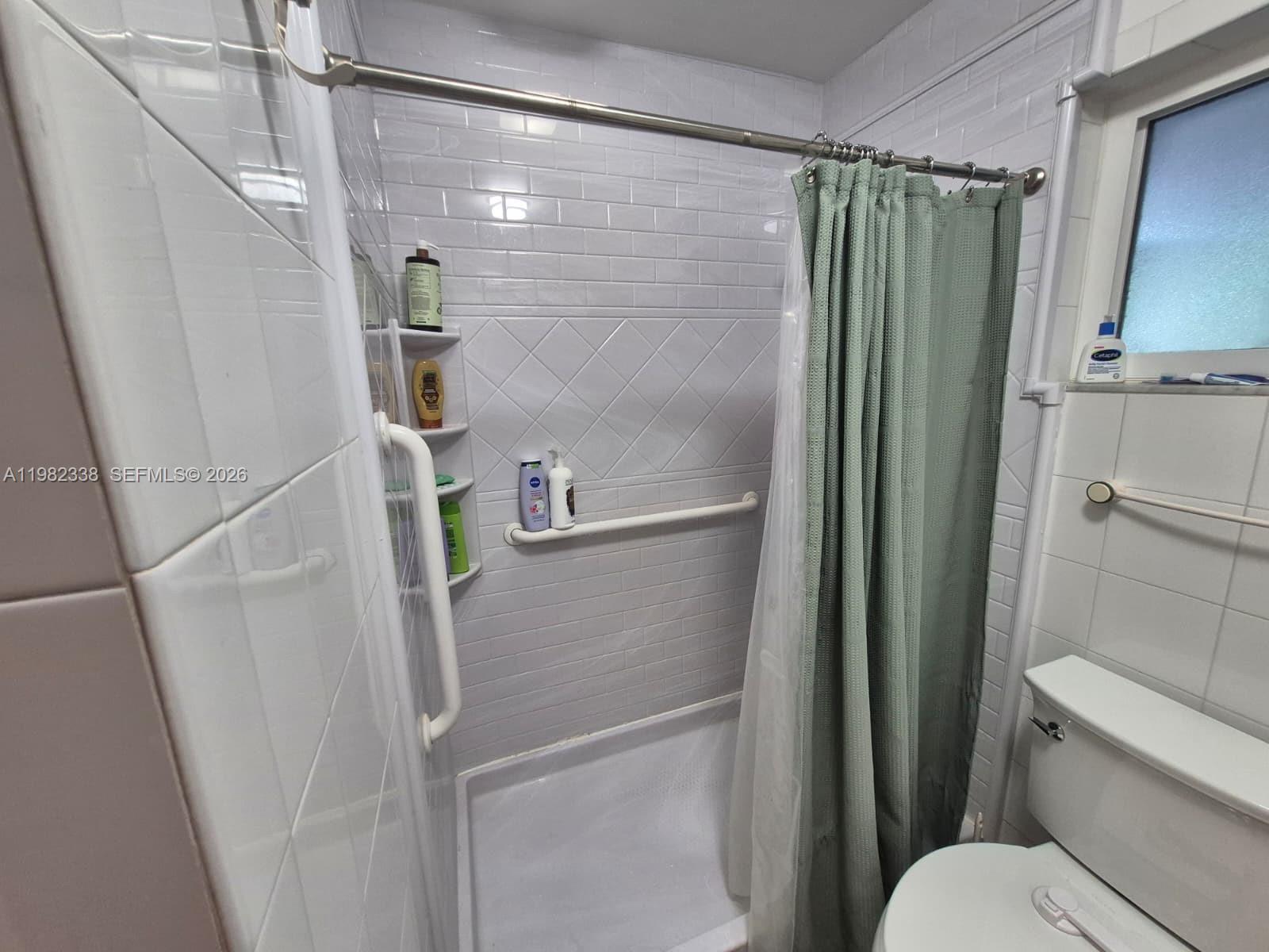 KENDALL KINGDOM - Residential