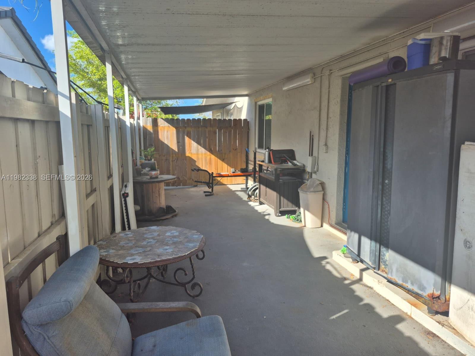 KENDALL KINGDOM - Residential