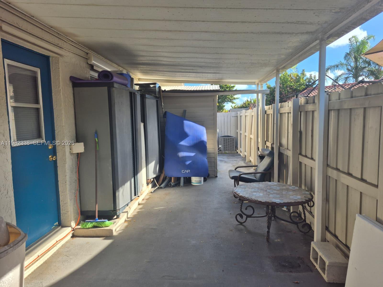 KENDALL KINGDOM - Residential