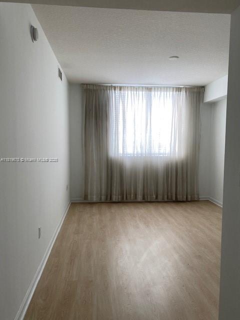 VENTURE AT AVENTURA WEST - Residential