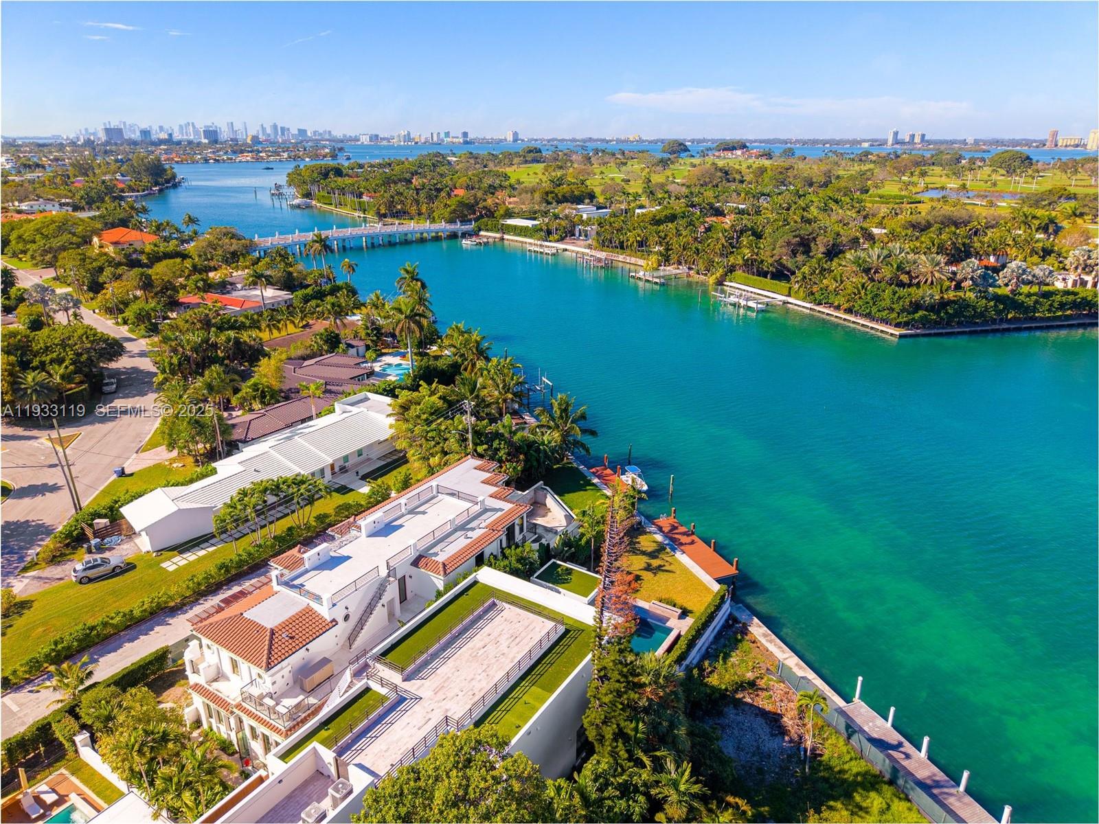 ALTOS DEL MAR NO 5 - Residential