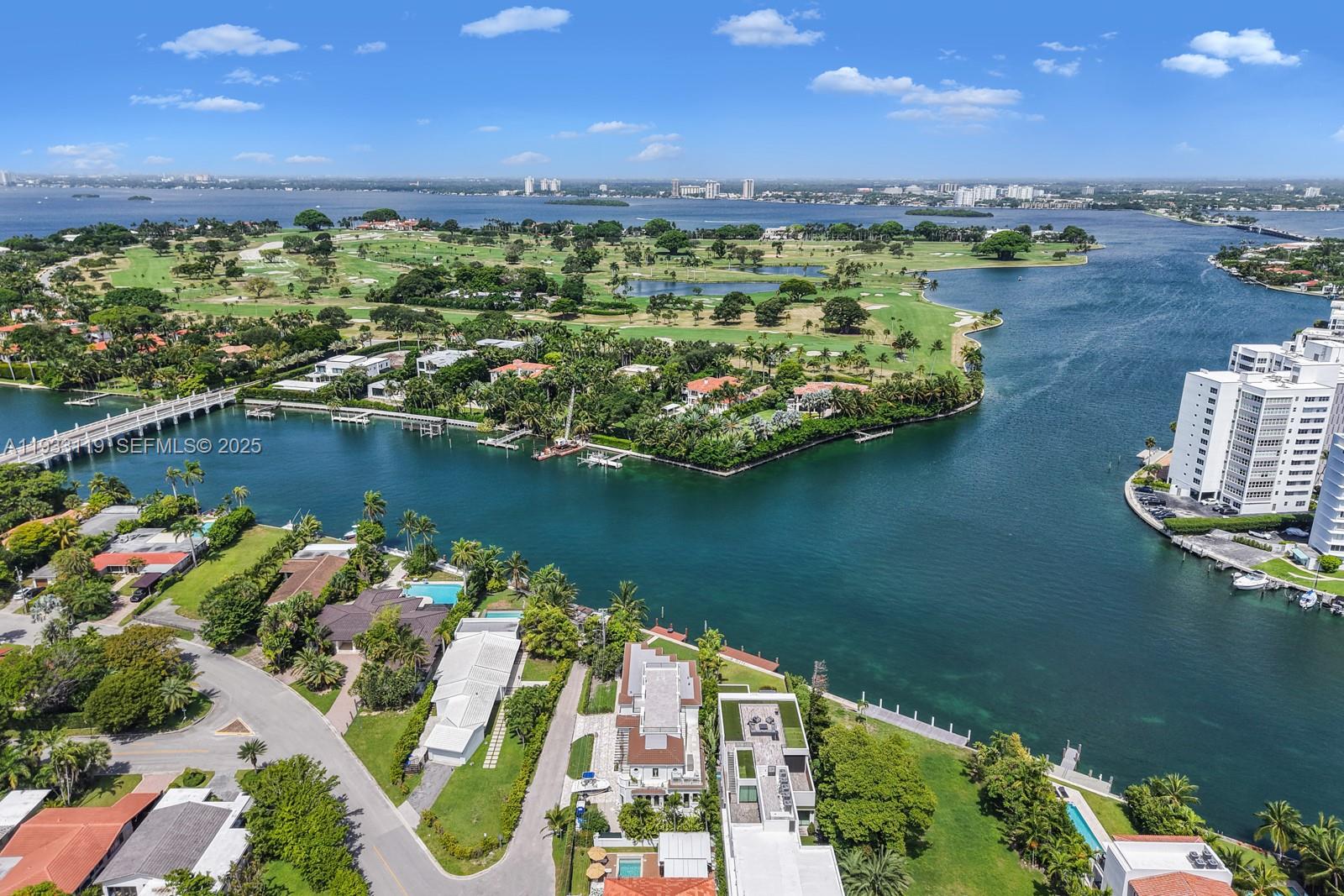 ALTOS DEL MAR NO 5 - Residential