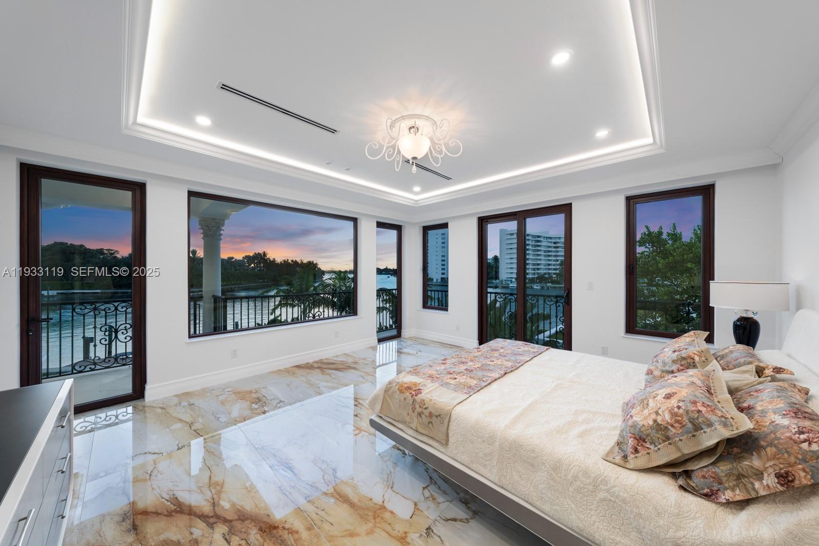 ALTOS DEL MAR NO 5 - Residential