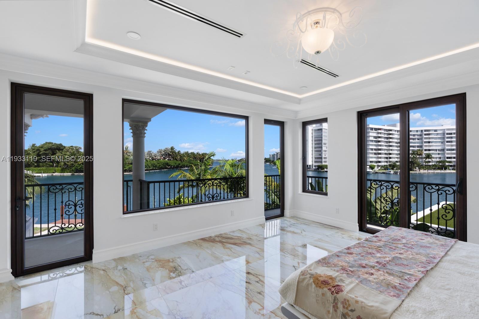 ALTOS DEL MAR NO 5 - Residential