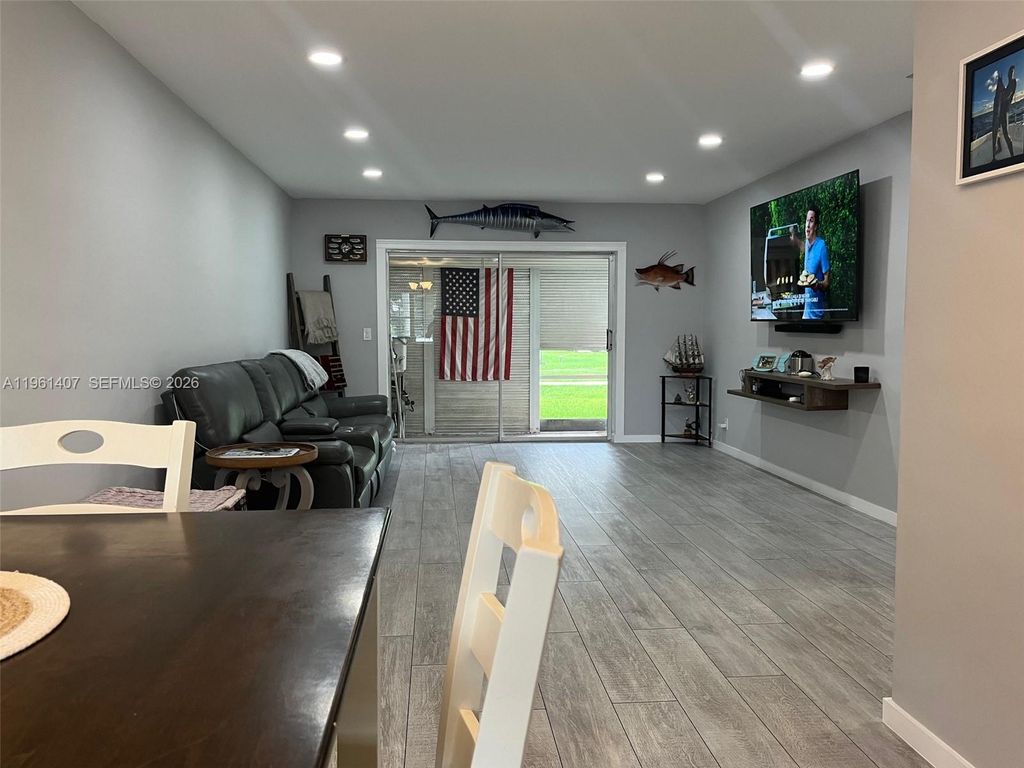 Photo of 700 Layne Blvd #124, Hallandale Beach, FL 33009 (MLS # A11961407)