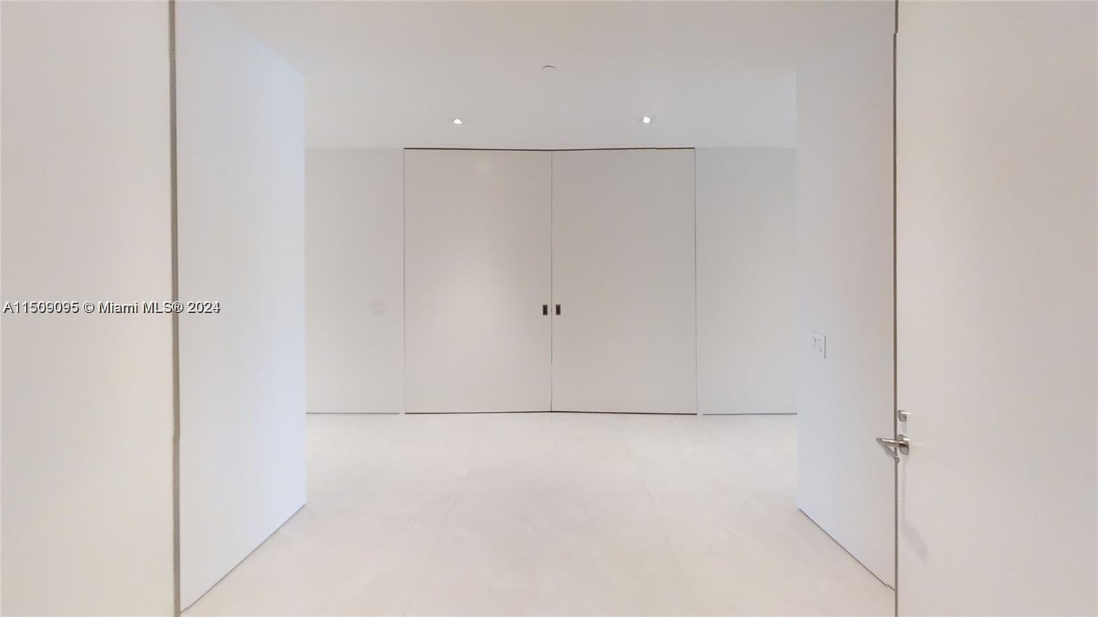 18975 COLLINS CONDO - Residential