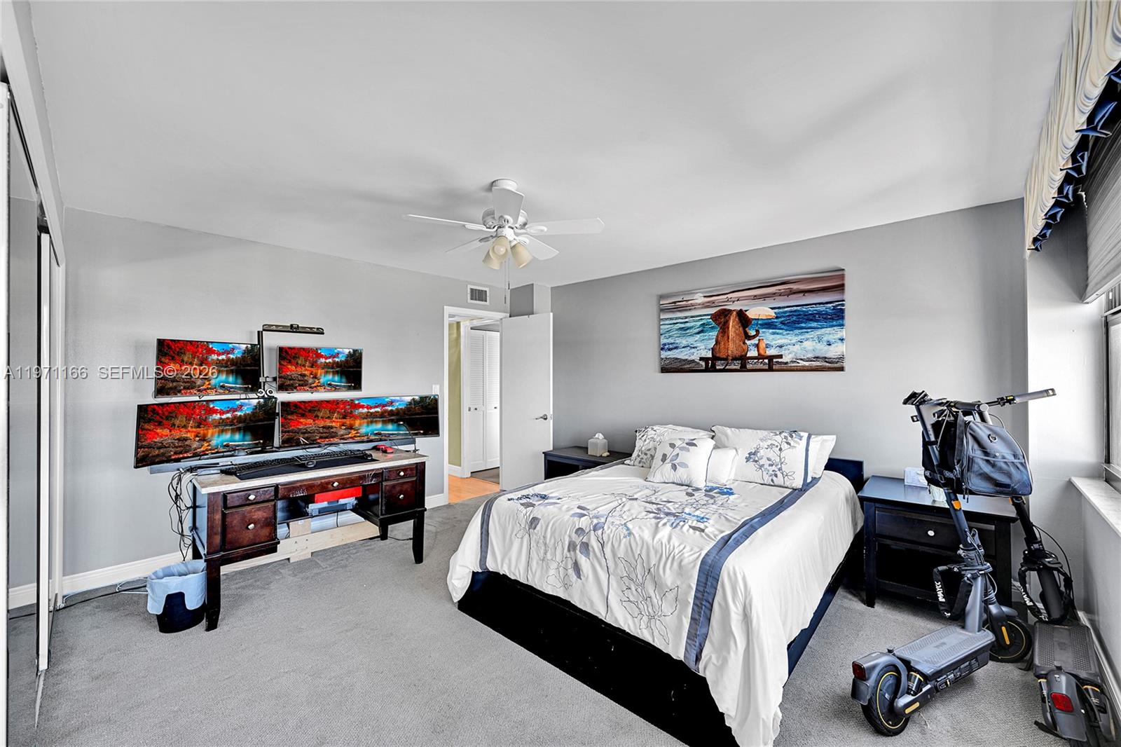 CORINTHIAN ON THE INTRACO - Residential