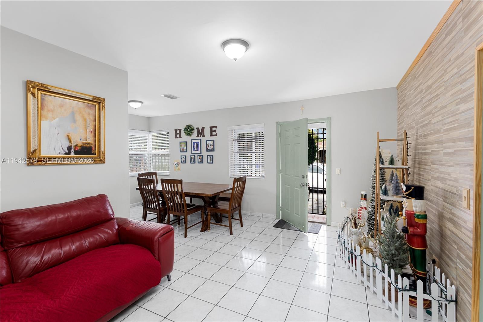 CENTRAL PARK - Residential Income