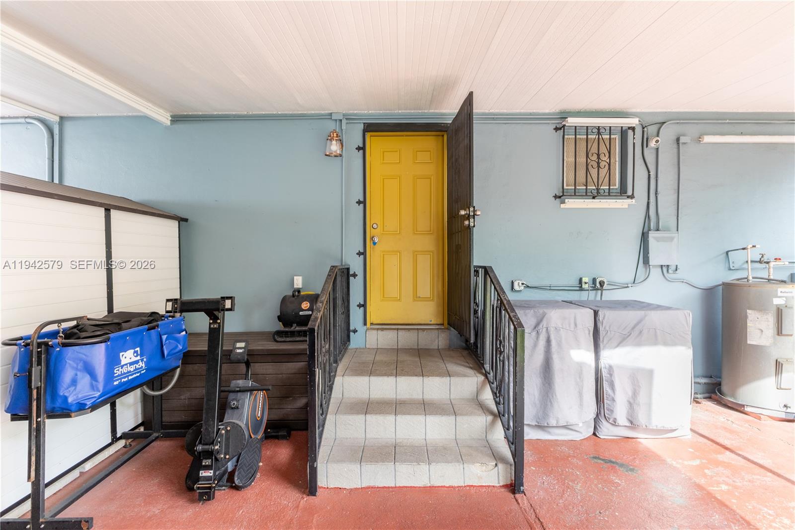 CENTRAL PARK - Residential Income