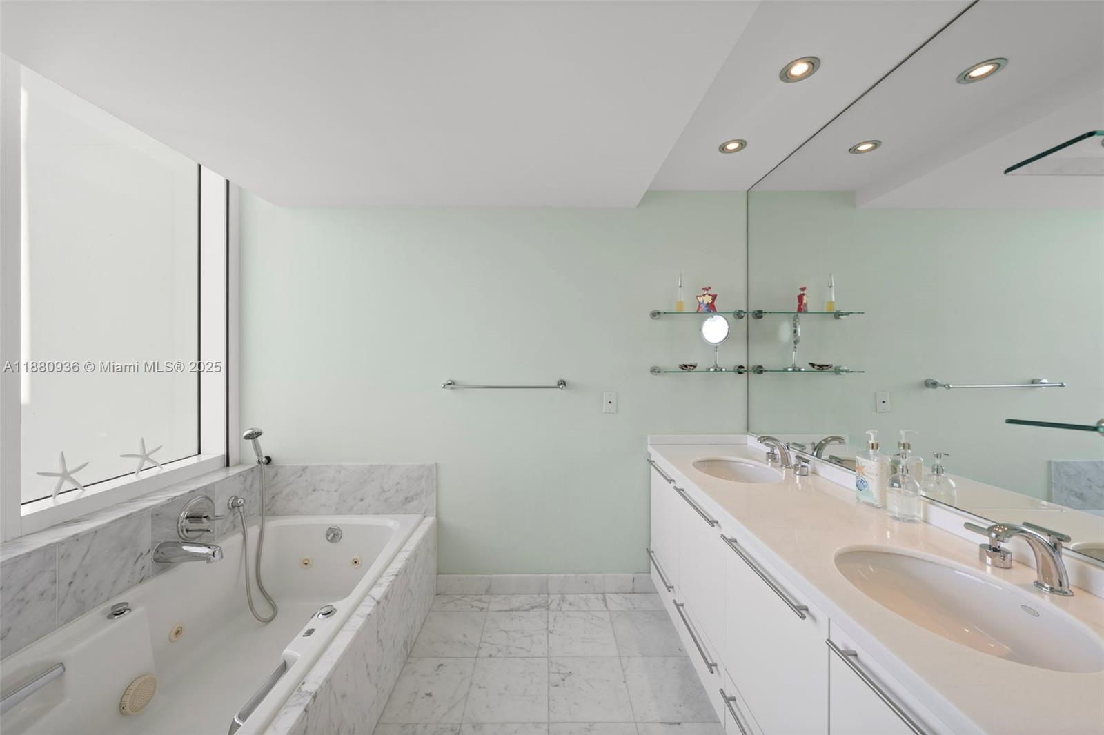 SOUTH POINTE TOWERS CONDO - Residential