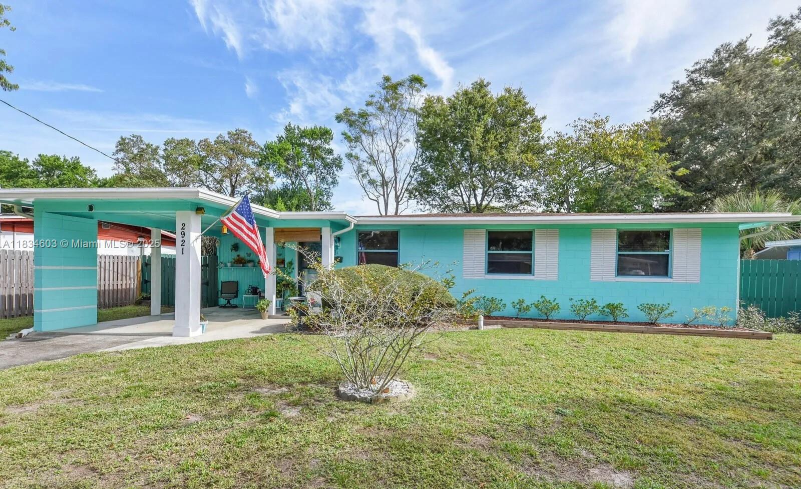 Foreclosure Auction Ends July 21, 2025 at 11:00 AM EST. Discover this inviting 3-bedroom, 1.5-bathroom home situated in a sought-after Jacksonville neighborhood. The list price is the opening bid for the online auction. Sold As-is with Clear Title. Explore more details and submit your bid through Federa Home App.