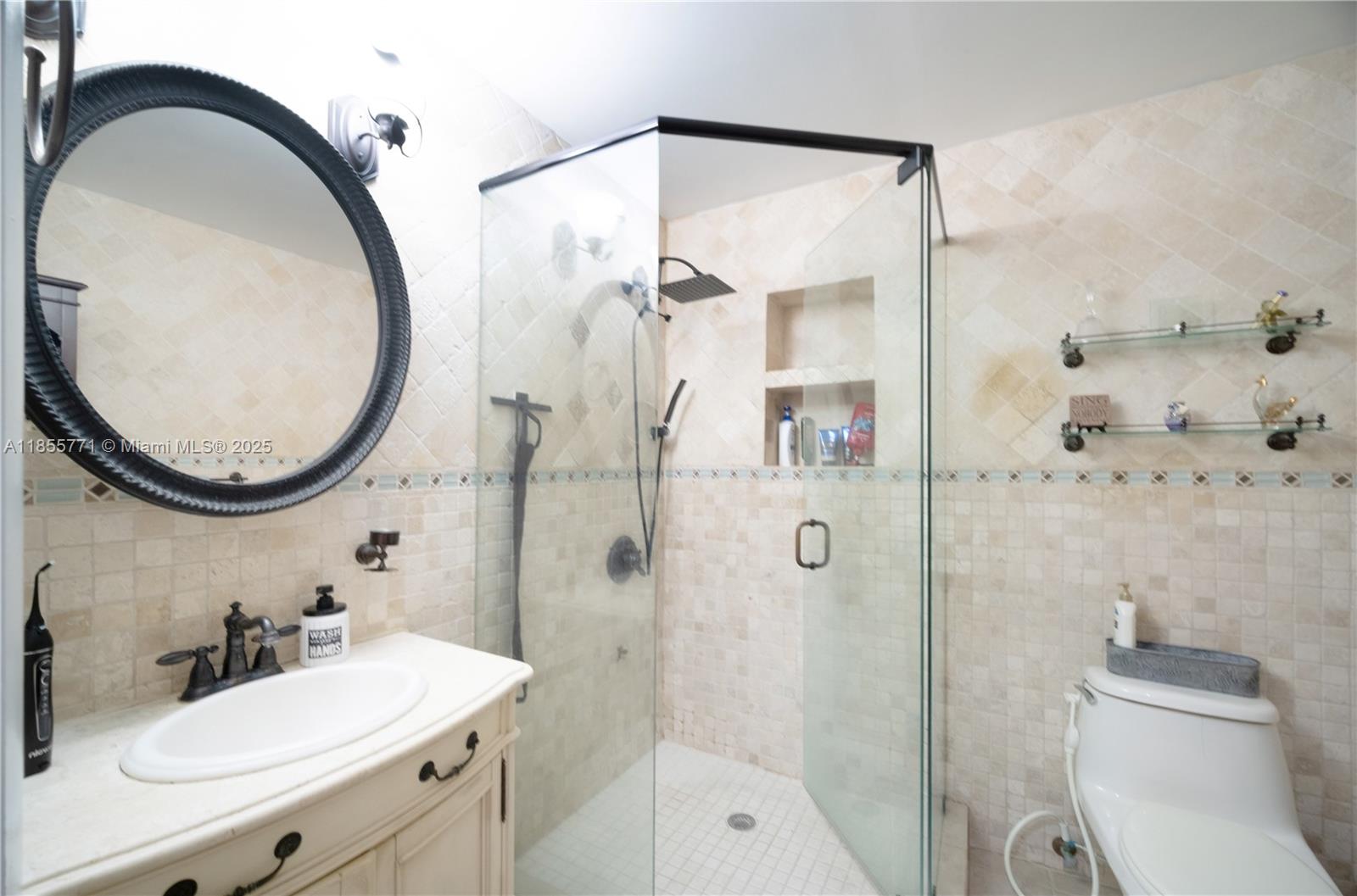 REALTY SECURITIES CORPPB - Residential