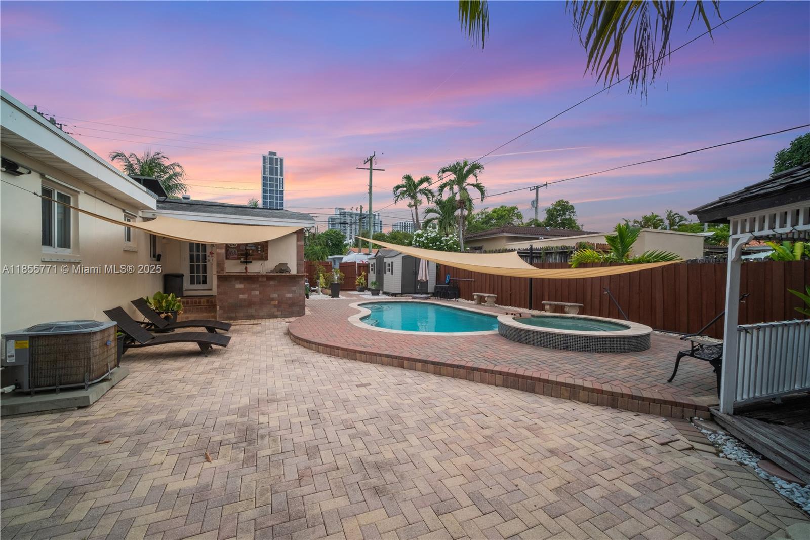 REALTY SECURITIES CORPPB - Residential