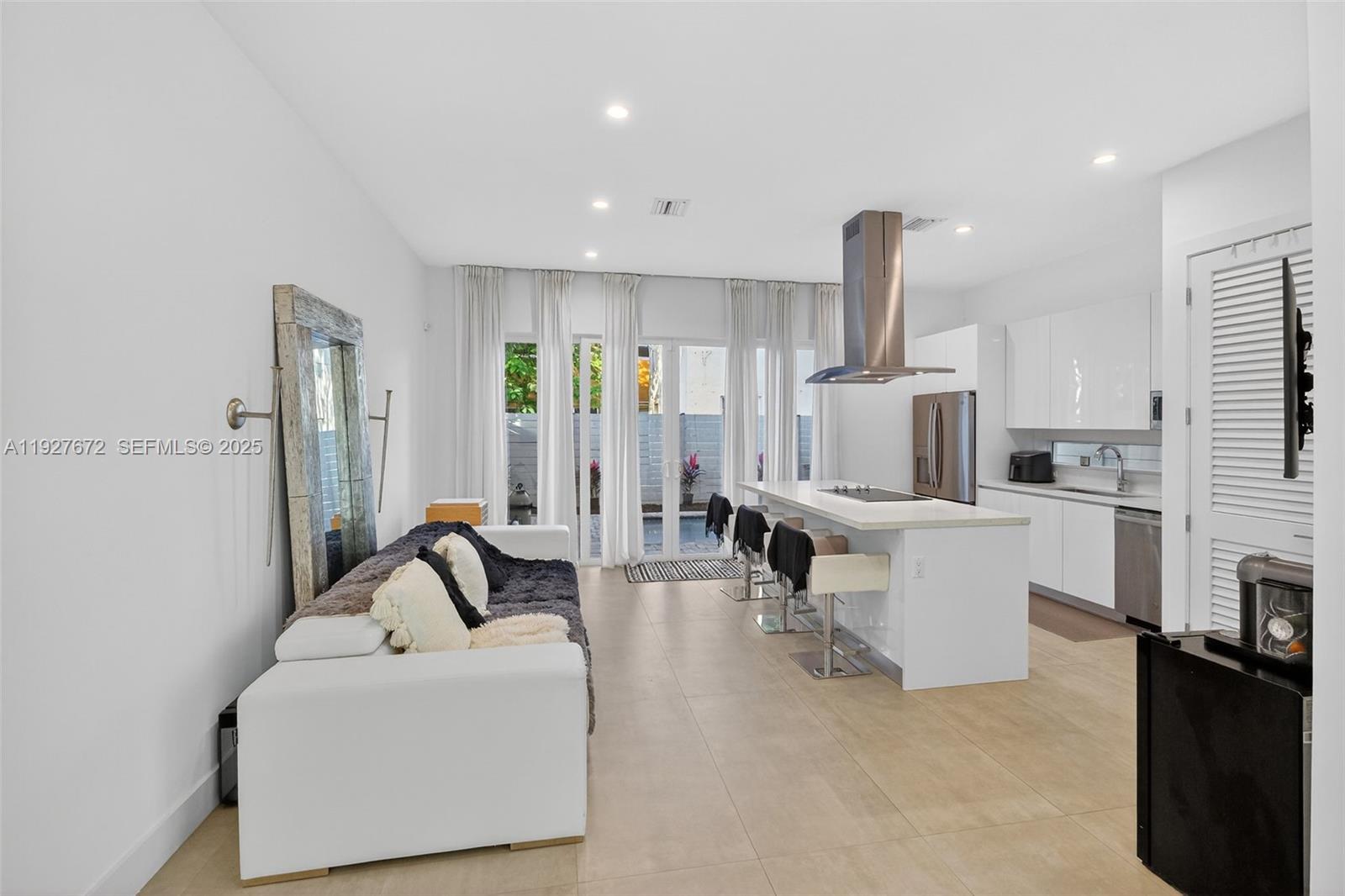 CARTERS ADDN TO C GR - Residential