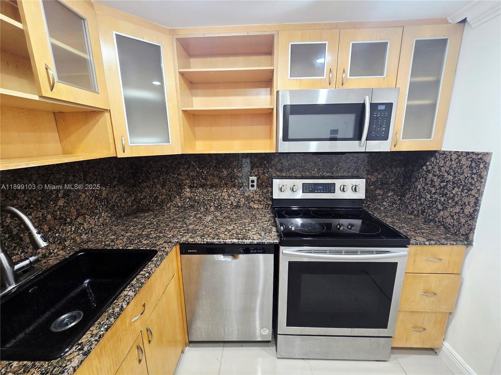 SOUTH BAY CLUB CONDO - Residential Lease