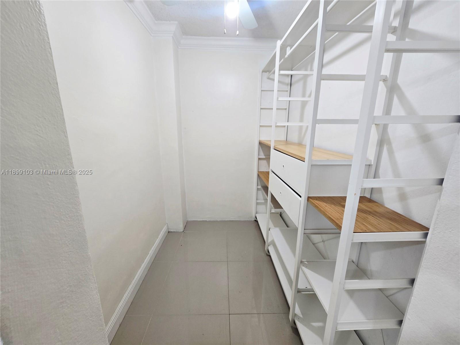 SOUTH BAY CLUB CONDO - Residential Lease