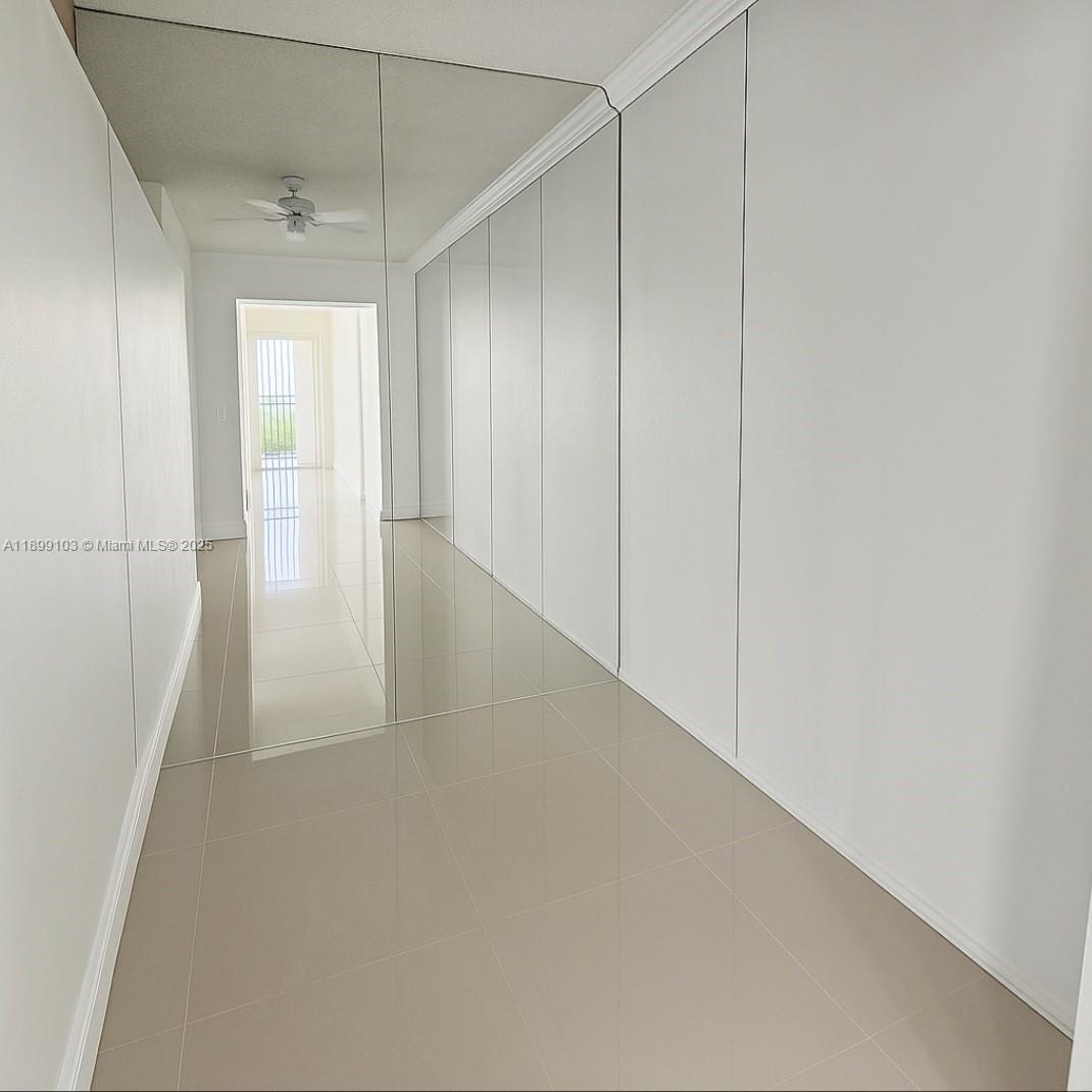 SOUTH BAY CLUB CONDO - Residential Lease