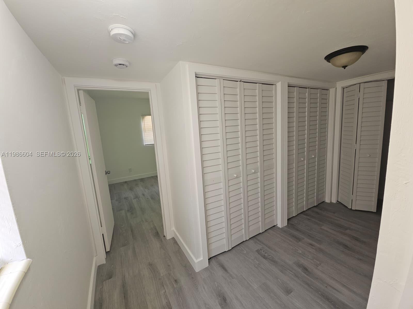 GREEN HILLS PARK WEST NO - Residential